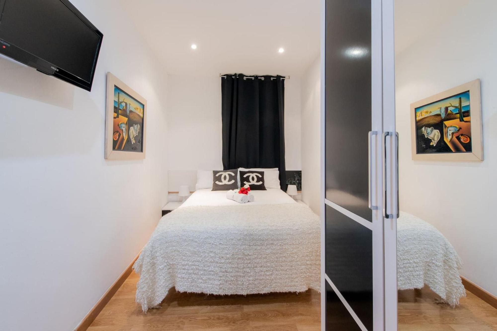 Apartamentos Day Madrid San Antonio Centro Gran Via Sol Malasana Eksteriør bilde